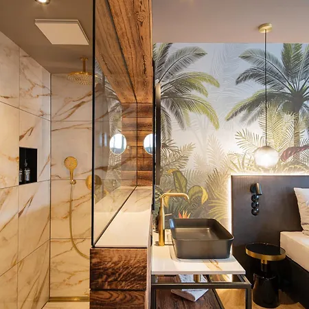 Hotel Amia